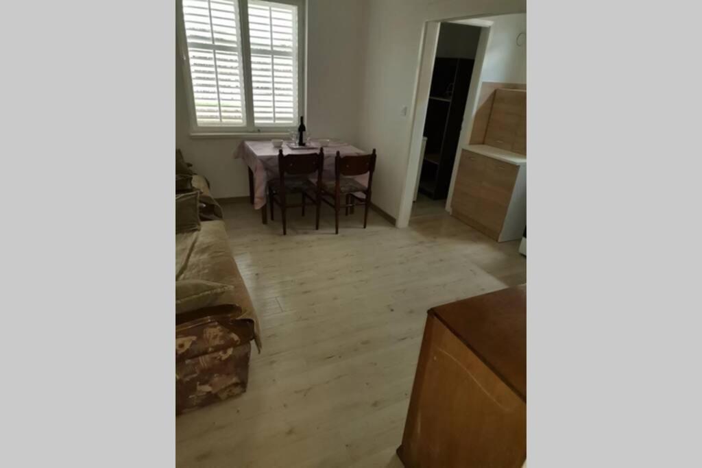 Apartman Danica Χέρτσεγκ Νόβι Εξωτερικό φωτογραφία